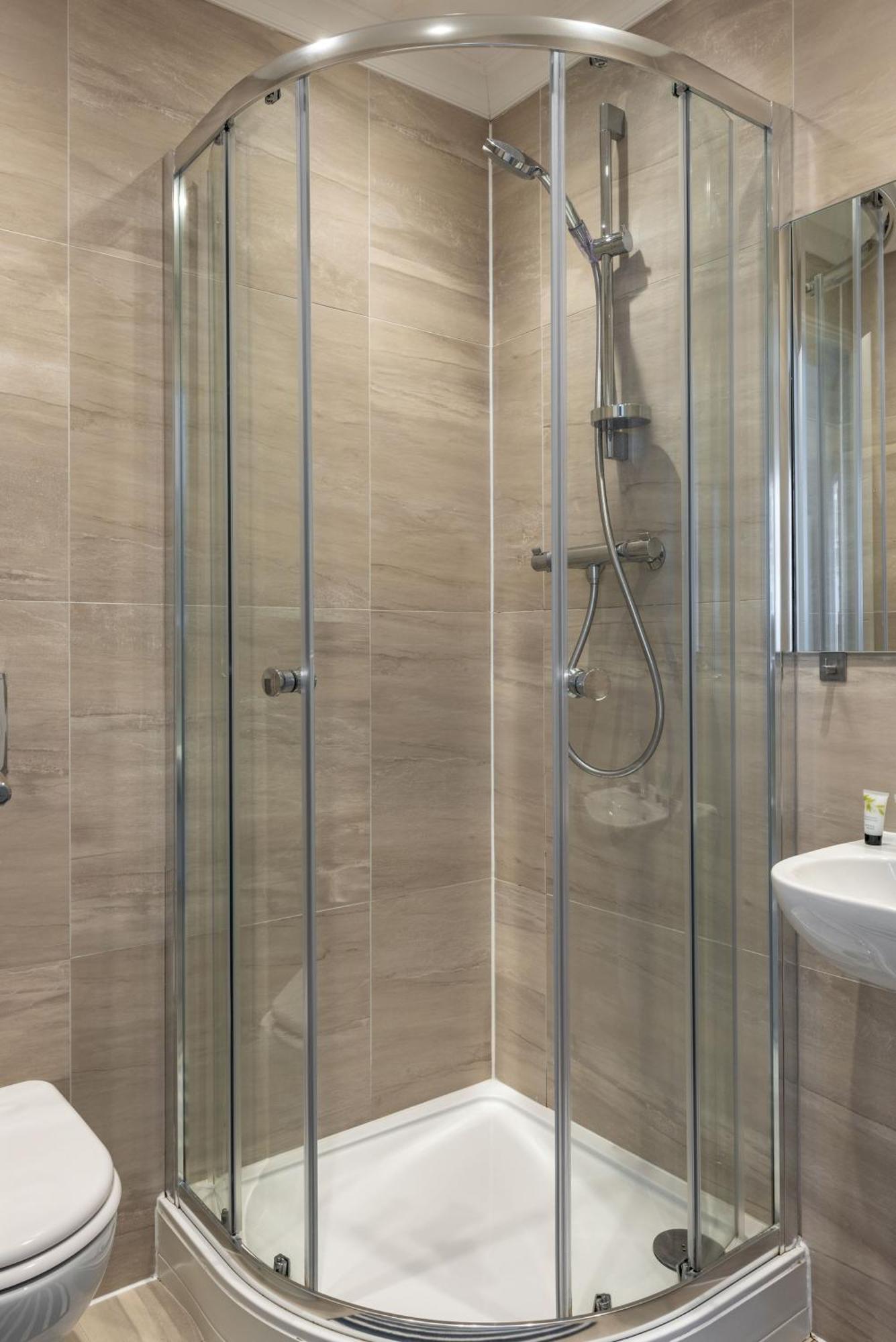 Emperor's Gate, Sw7 4hh, Uk Apartment