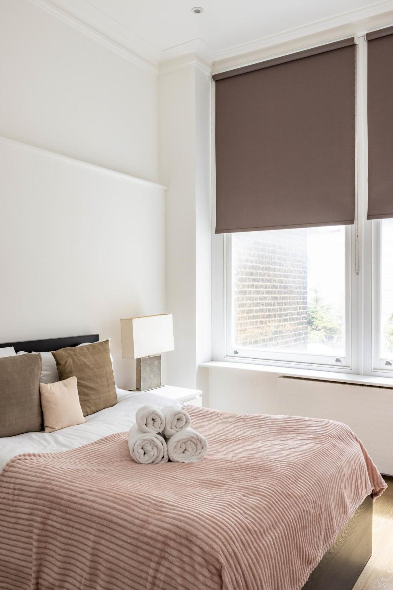 Emperor's Gate, Sw7 4hh, Uk *